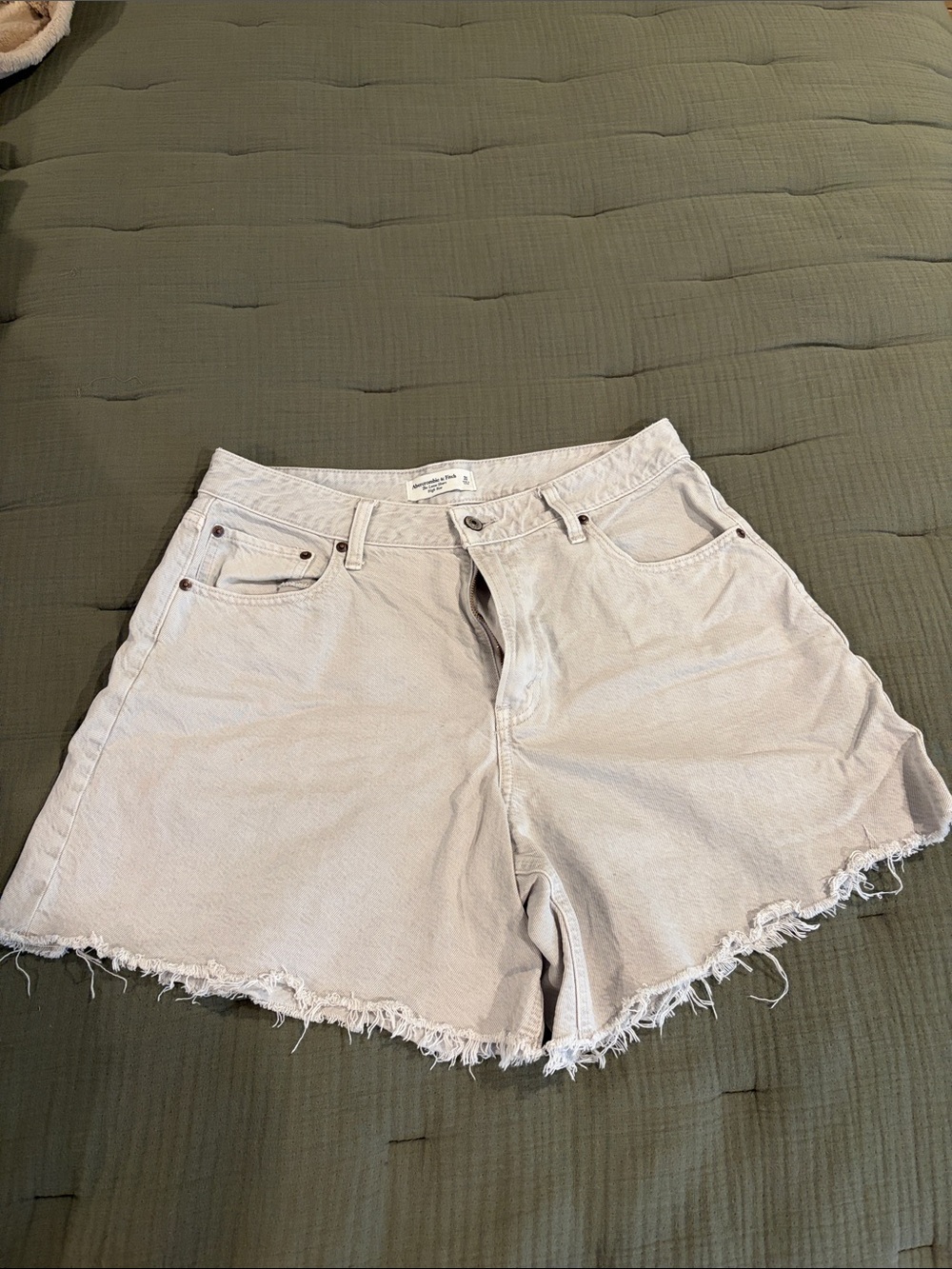 Abercrombie & Fitch 'The Loose Short' High Rise Frayed Denim Shorts